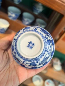 Scrolling Lotus Gaiwan — view 8