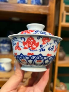 Scrolling Lotus Gaiwan — view 5