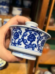 Scrolling Lotus Gaiwan — view 6