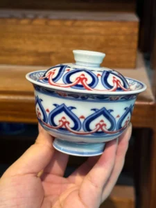 Lotus Medallion Gaiwan — view 3