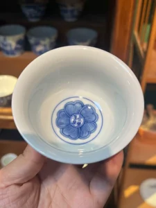 Scrolling Lotus Gaiwan — view 9