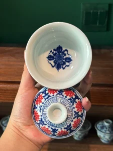 Scrolling Lotus Gaiwan — view 8