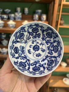 Scrolling Lotus Tea Cup