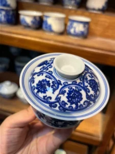 Scrolling Lotus Gaiwan — view 7