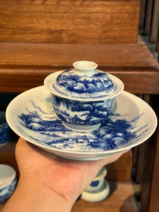 Mountain Landscape Gaiwan