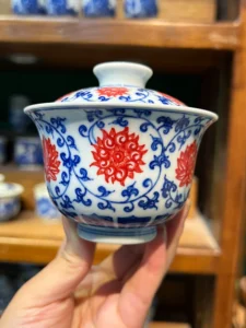 Scrolling Lotus Gaiwan — view 4