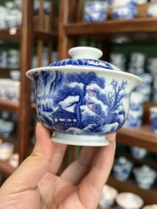 Mountain Landscape Gaiwan