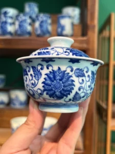 Scrolling Lotus Gaiwan — view 5