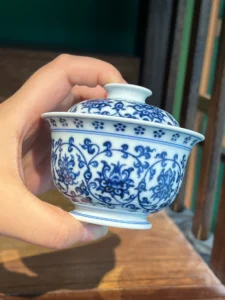 Scrolling Lotus Gaiwan — view 6