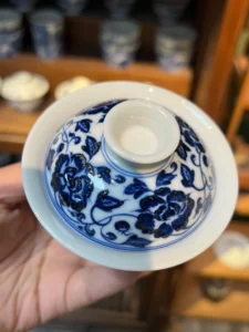 Scrolling Lotus Gaiwan — view 6