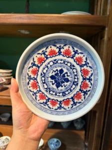 Scrolling Lotus Gaiwan — view 2