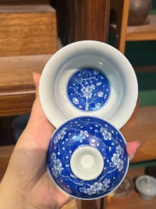 Plum Blossom Gaiwan — view 5