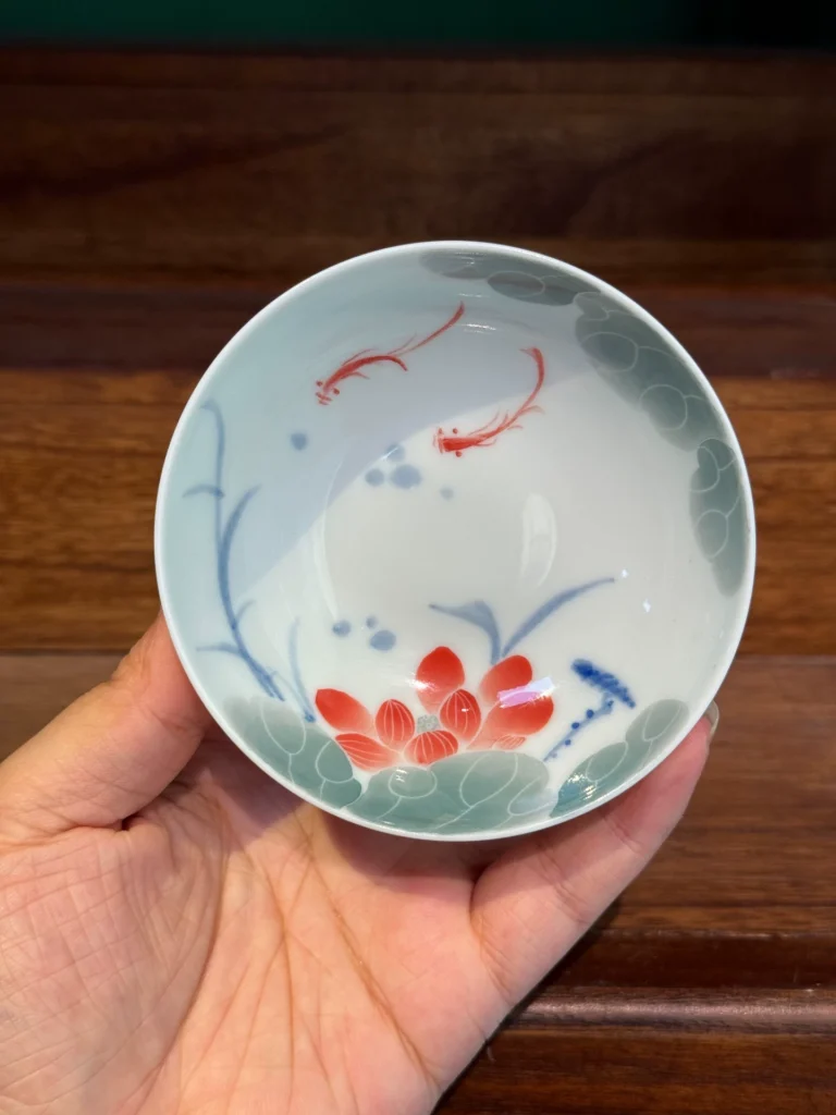 Red Fish & Lotus Tea Cup
