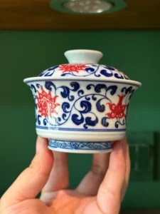 Scrolling Flowers Gaiwan — view 5