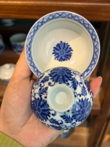 Scrolling Lotus Gaiwan — view 8