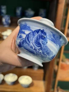 Tiger Gaiwan — view 7