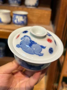 Horse & Coins Gaiwan — view 7