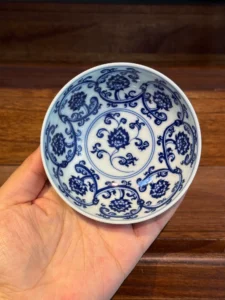 Scrolling Lotus Tea Cup
