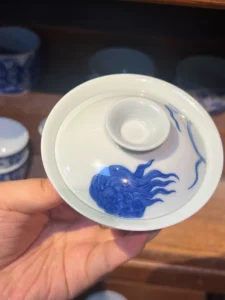 Playful Lions Gaiwan — view 5