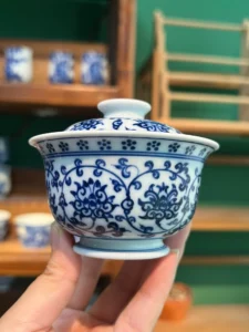 Scrolling Lotus Gaiwan — view 3