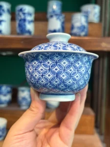 Lucky Coins Gaiwan — view 4