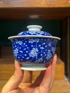 Plum Blossom Gaiwan — view 3