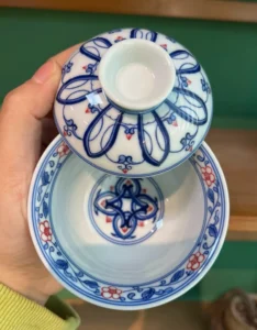 Lotus Medallion Gaiwan — view 3