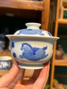 Horse & Coins Gaiwan — view 4