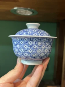 Lucky Coins Gaiwan — view 3
