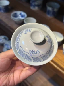 Dragon Fish Gaiwan — view 4