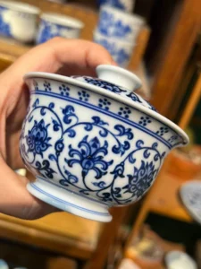 Scrolling Lotus Gaiwan — view 7