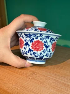 Scrolling Lotus Gaiwan — view 5
