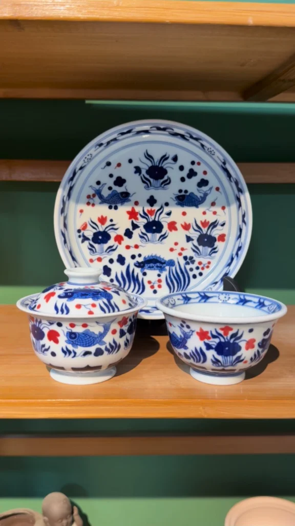 Fish & Water Plants Tea Set