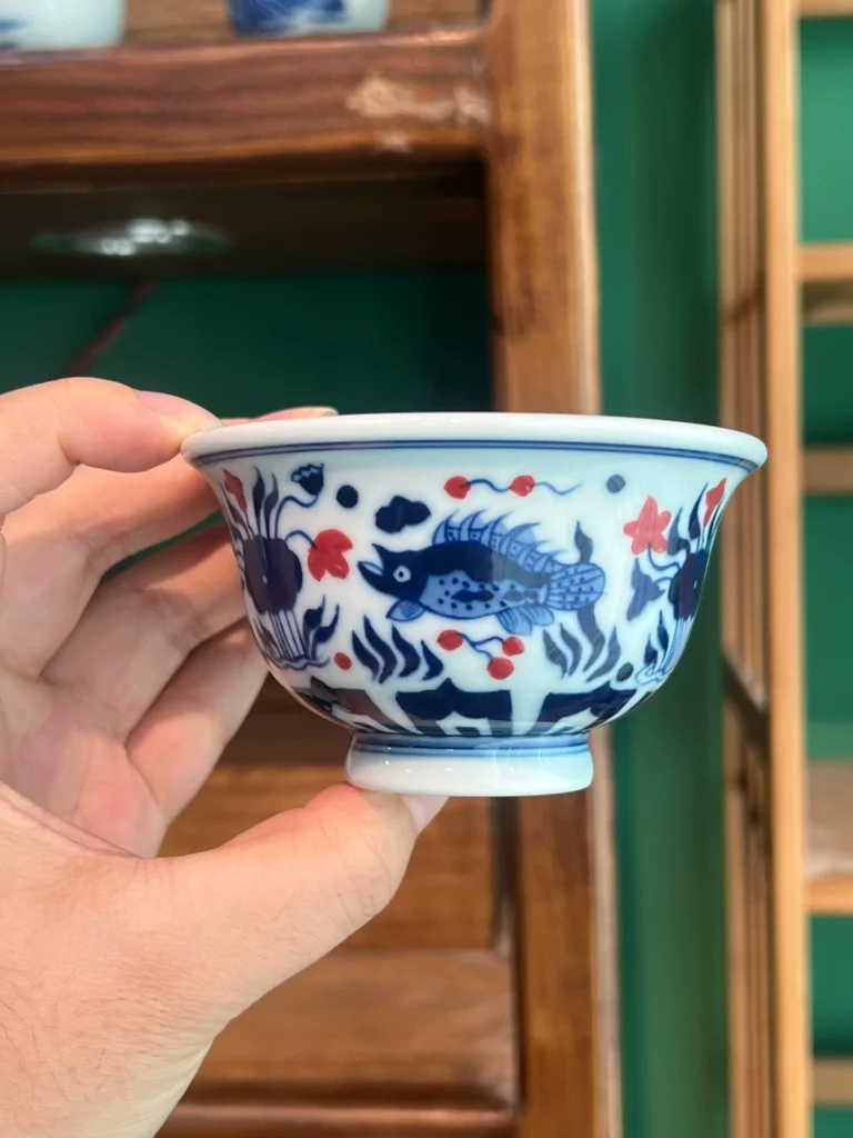 Fish & Water Plants Tea Cup