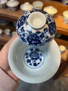 Peony Gaiwan — view 8