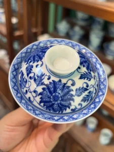 Scrolling Lotus Gaiwan — view 4