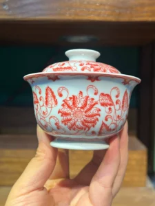 Scrolling Lotus Gaiwan — view 4