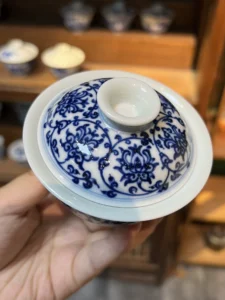 Scrolling Lotus Gaiwan — view 6