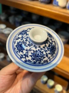 Scrolling Lotus Gaiwan — view 6