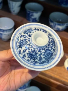Scrolling Lotus Gaiwan — view 8