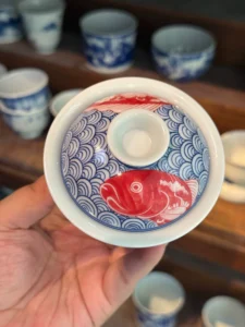 Playful Fish Gaiwan — view 4