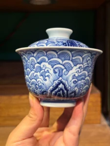 Waves & Cliffs Gaiwan — view 5