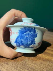 Playful Lions Gaiwan — view 4